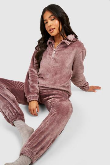 Petite Fleece Jogger mauve