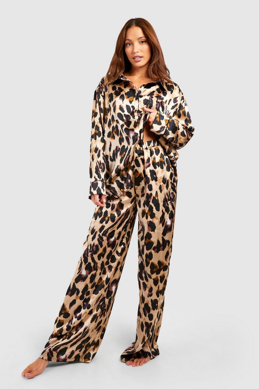 Brown Tall Leopard Print Oversized Pajama Set image number 1