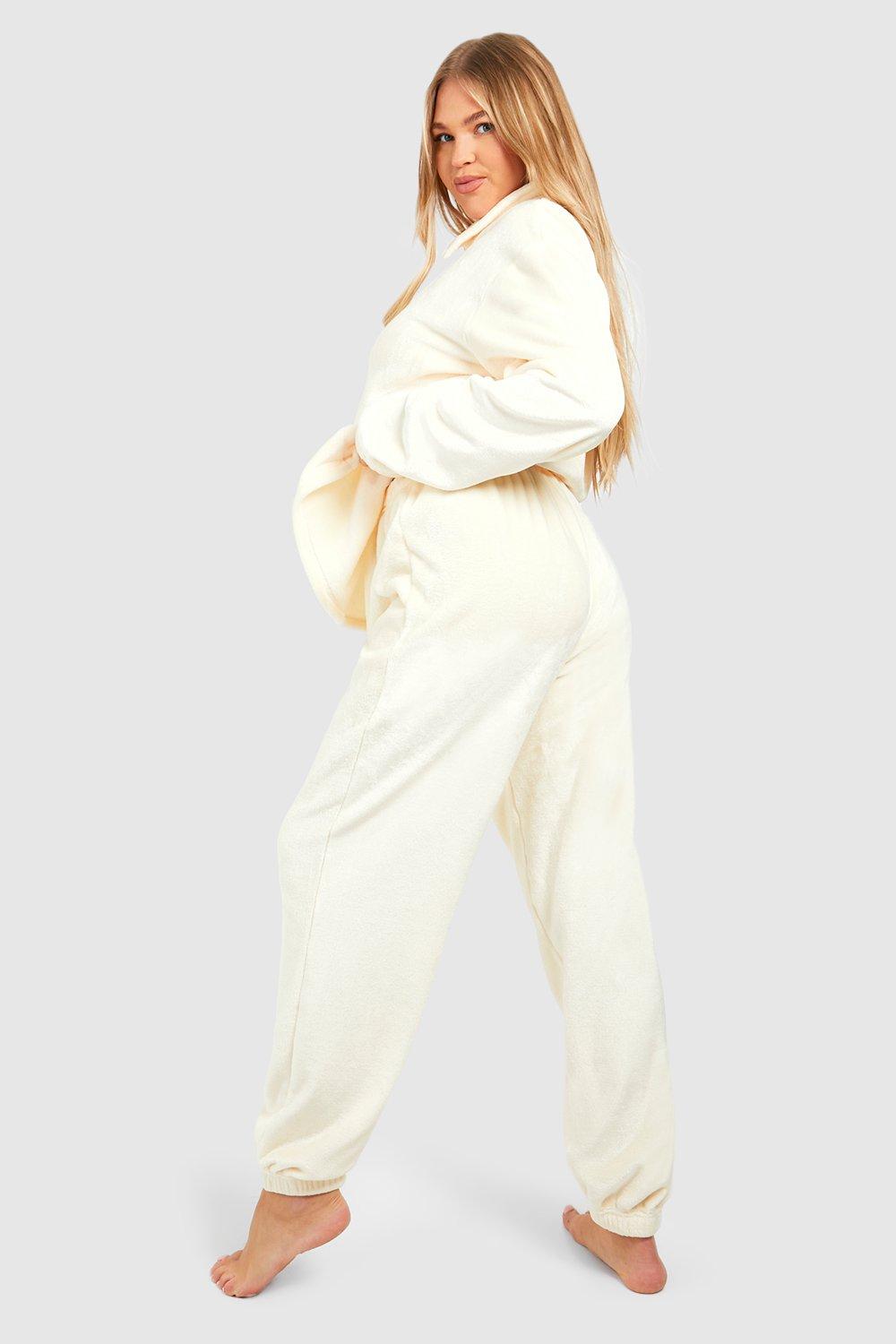 White fluffy loungewear hotsell