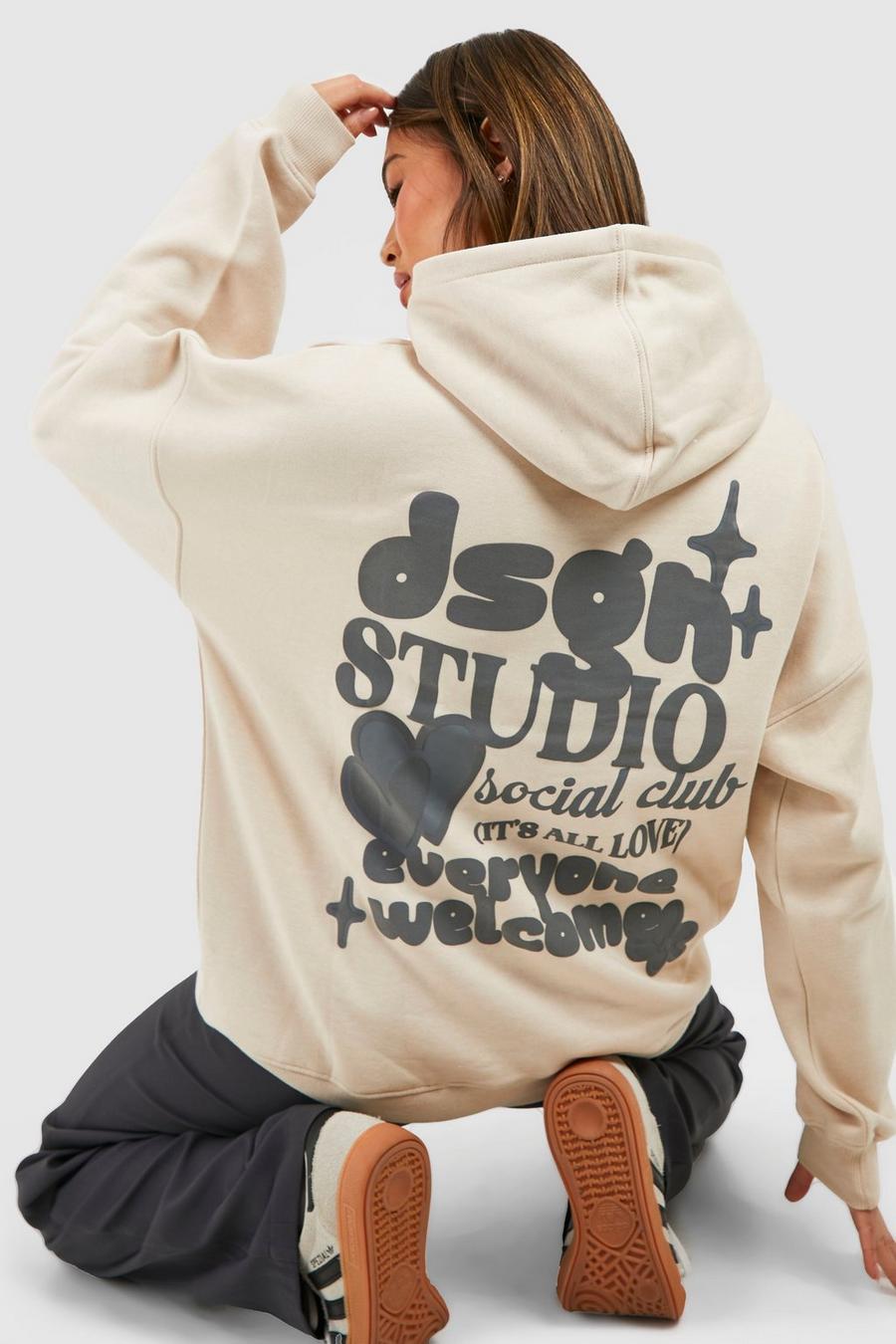 Sudadera oversize con capucha y eslogan Dsgn Studio con grafiti y estampado en relieve, Ecru image number 1