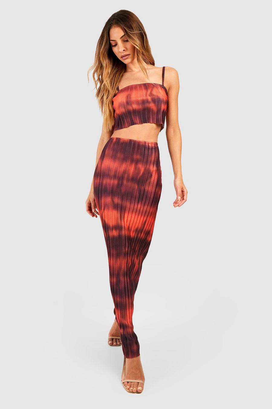 Red Abstract Print Plisse Square Neck Cami & Maxi Skirt image number 1