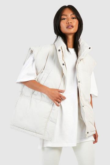 Oversized Gilet cream