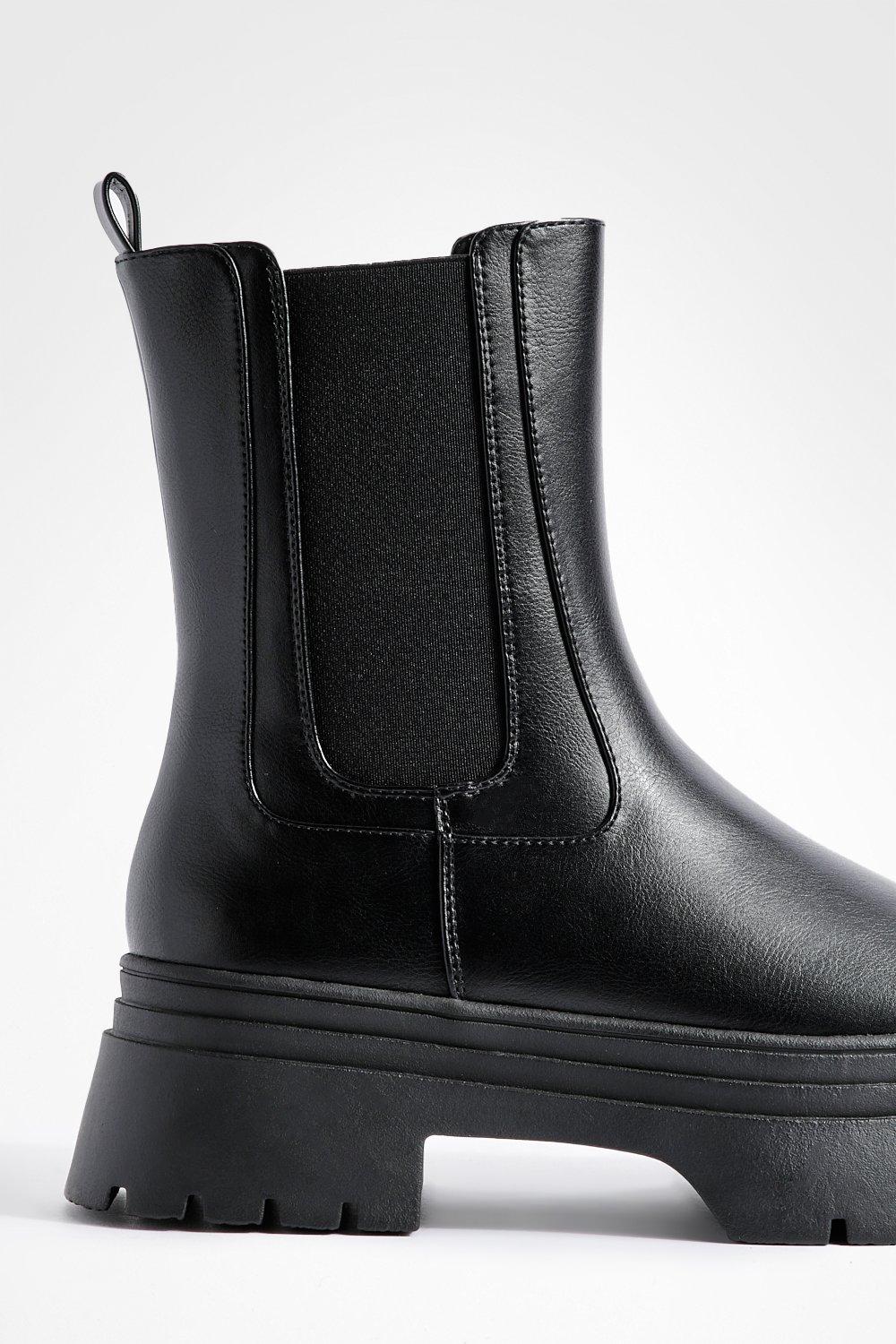 Boohoo black hot sale chelsea boots