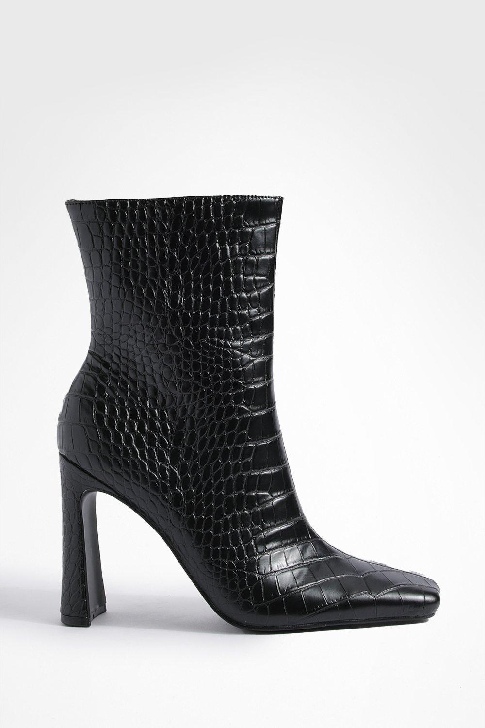 Flat pointed hotsell ankle boots