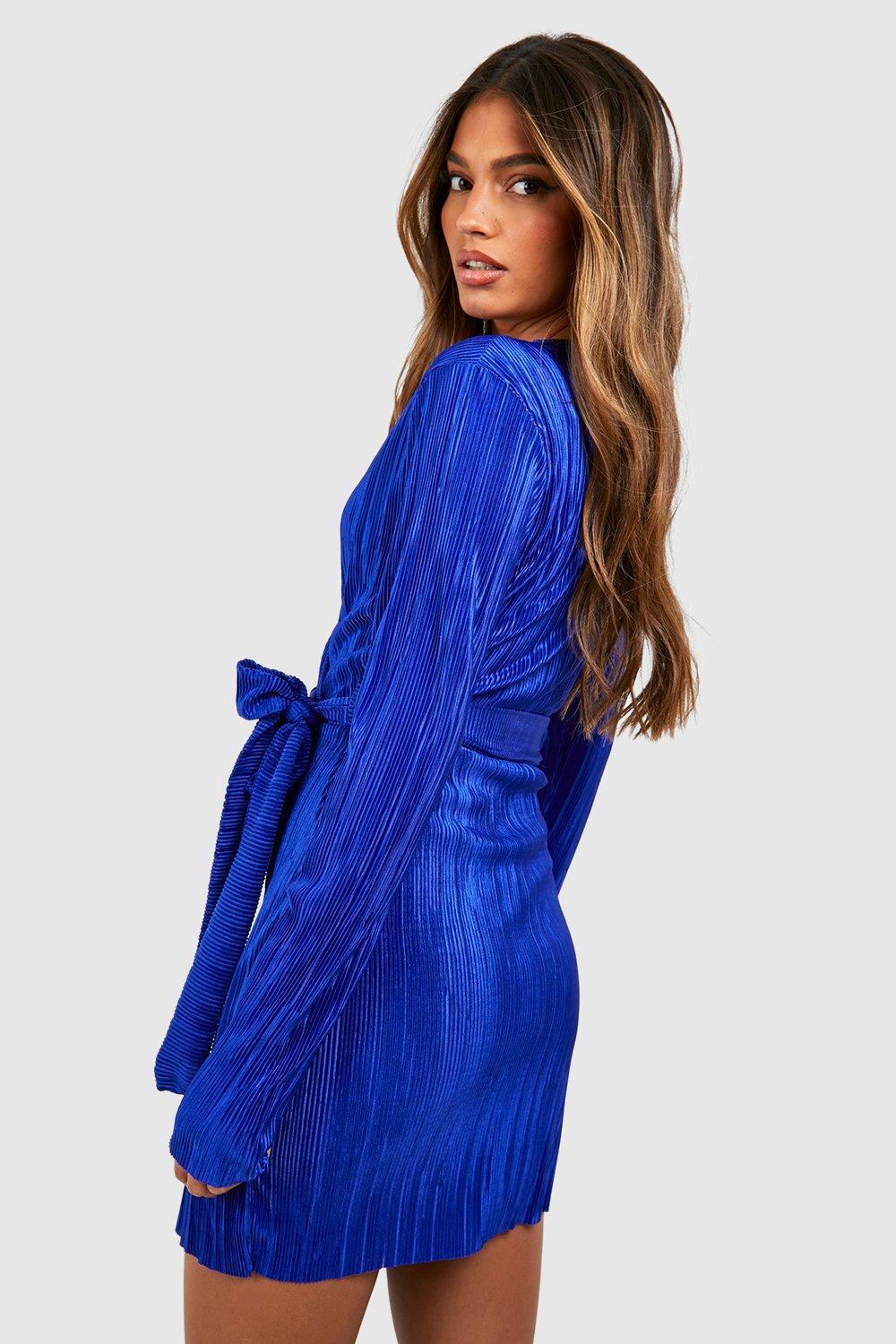 Boohoo blue wrap on sale dress