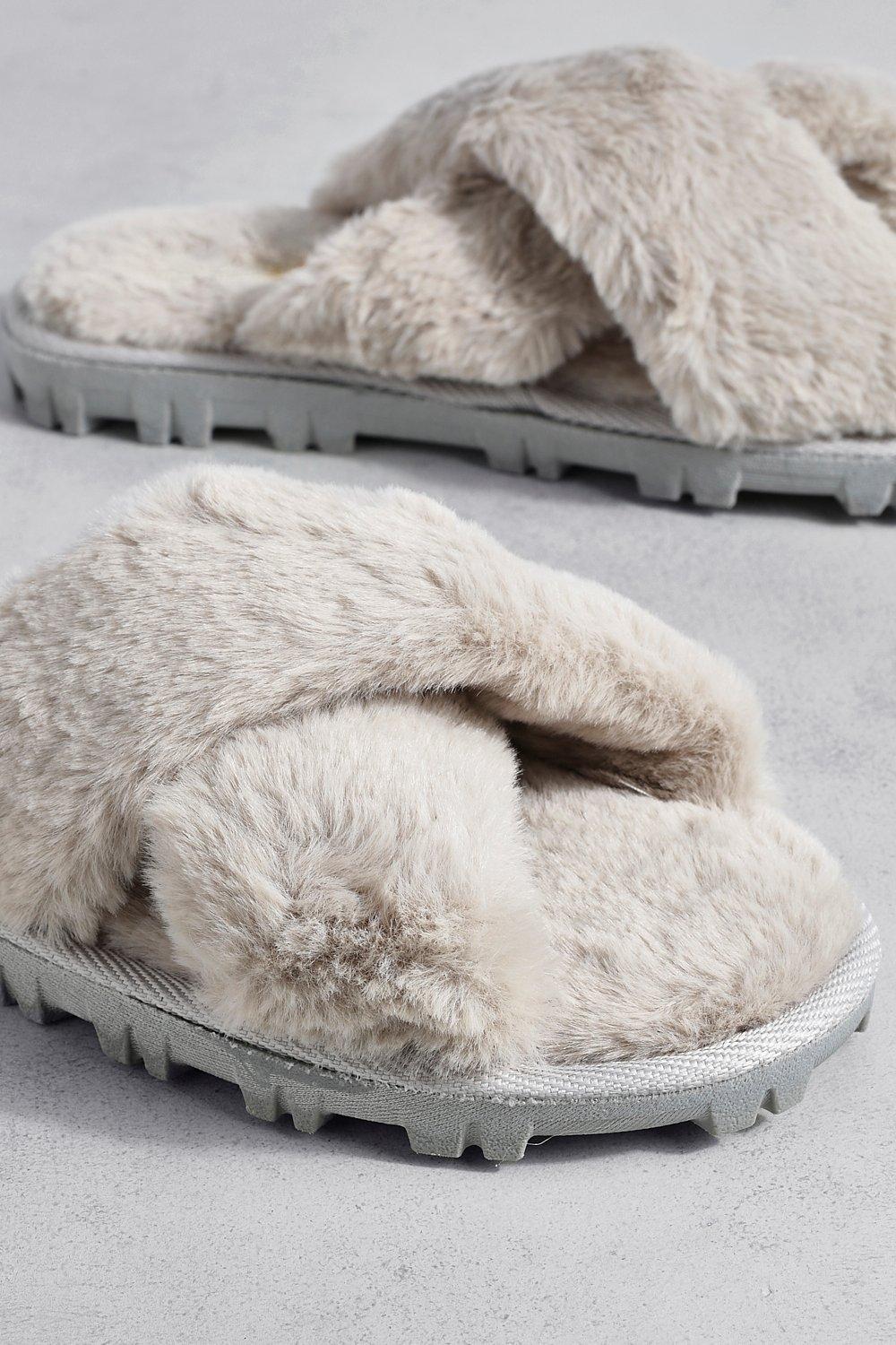 Faux fur cross slippers hot sale