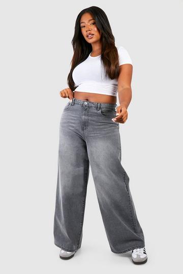 The Plus Wide Leg Jean mid grey