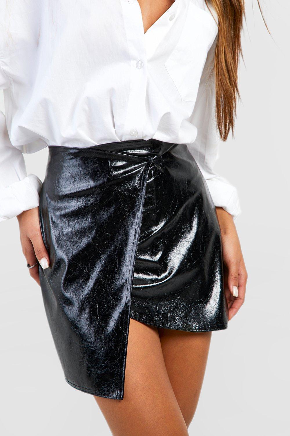 Vinyl 2025 skirt boohoo