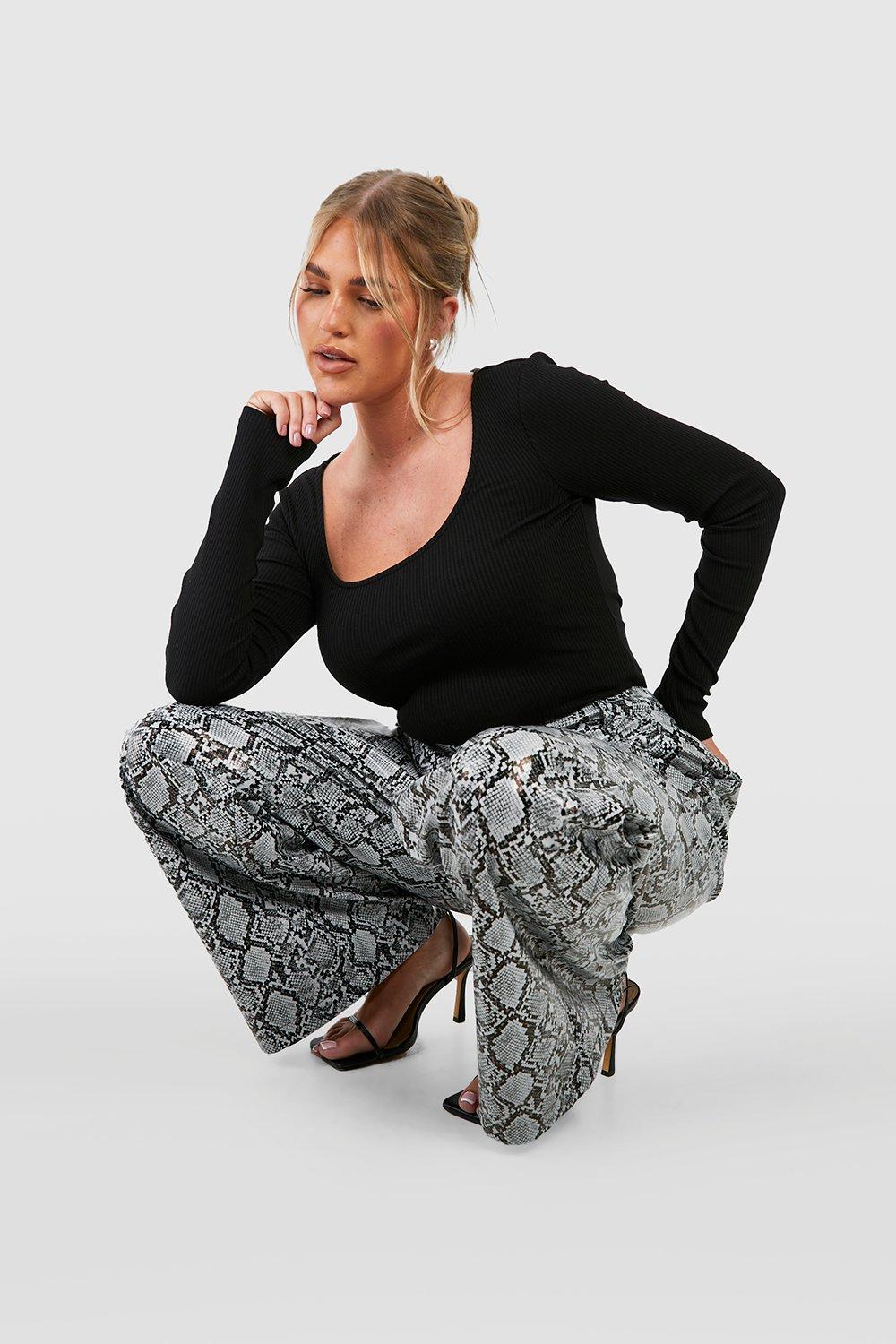 Boohoo sale snake trousers