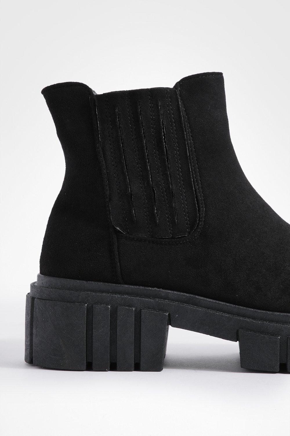 Boohoo chunky clearance chelsea boots