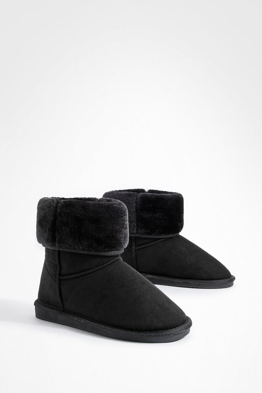 Black Faux Fur Boots Met Flap
