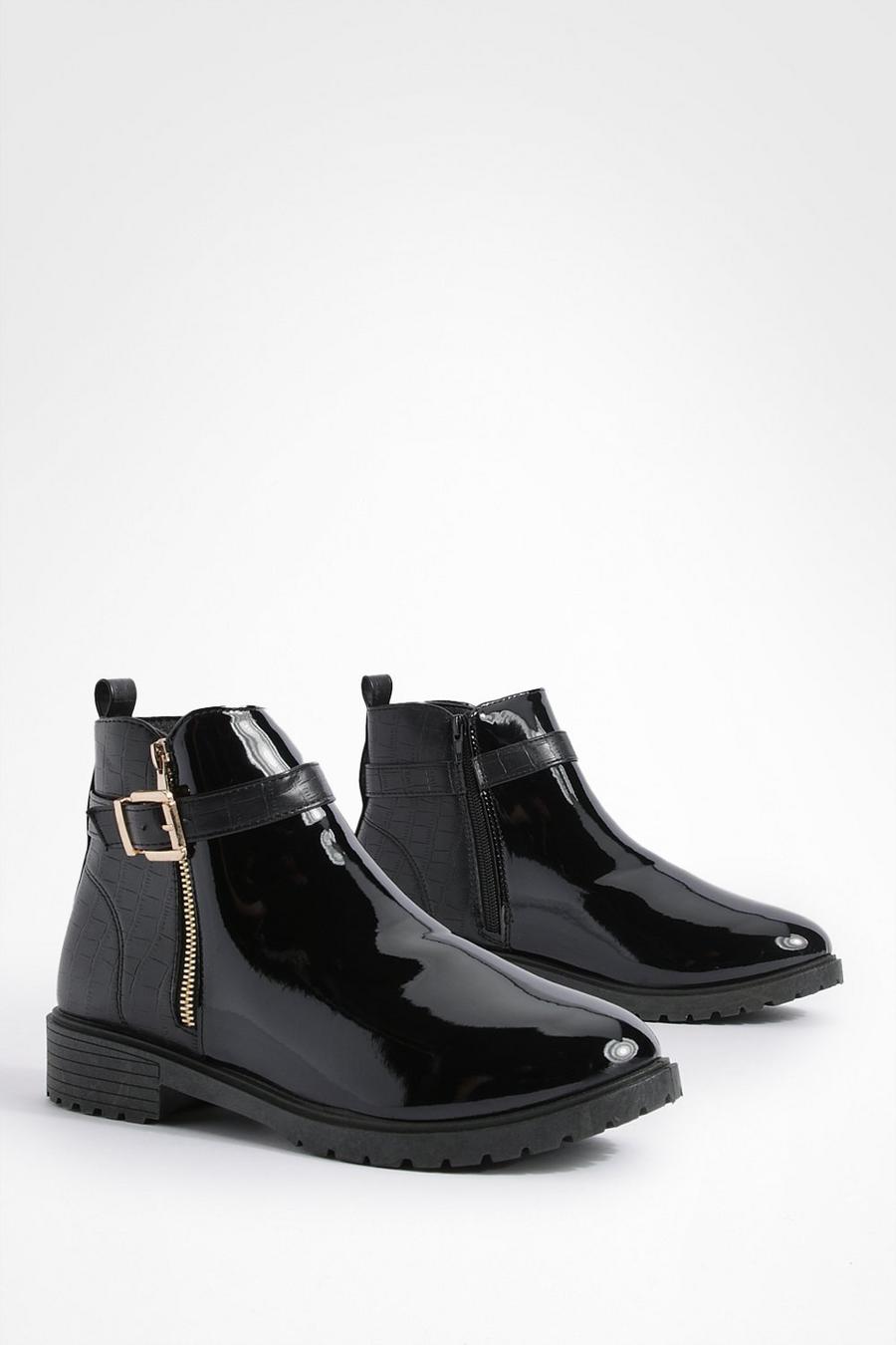 Black Wide Fit Basic Buckle And Zip Detail Chelsea Boots