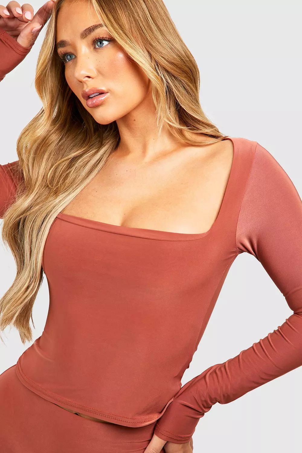 Spice Plain Square Neck Top alternative image
