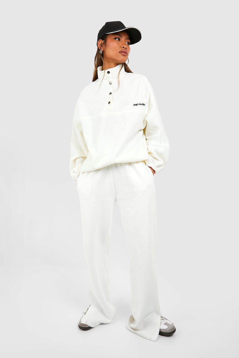 White discount sweatshirt boohoo