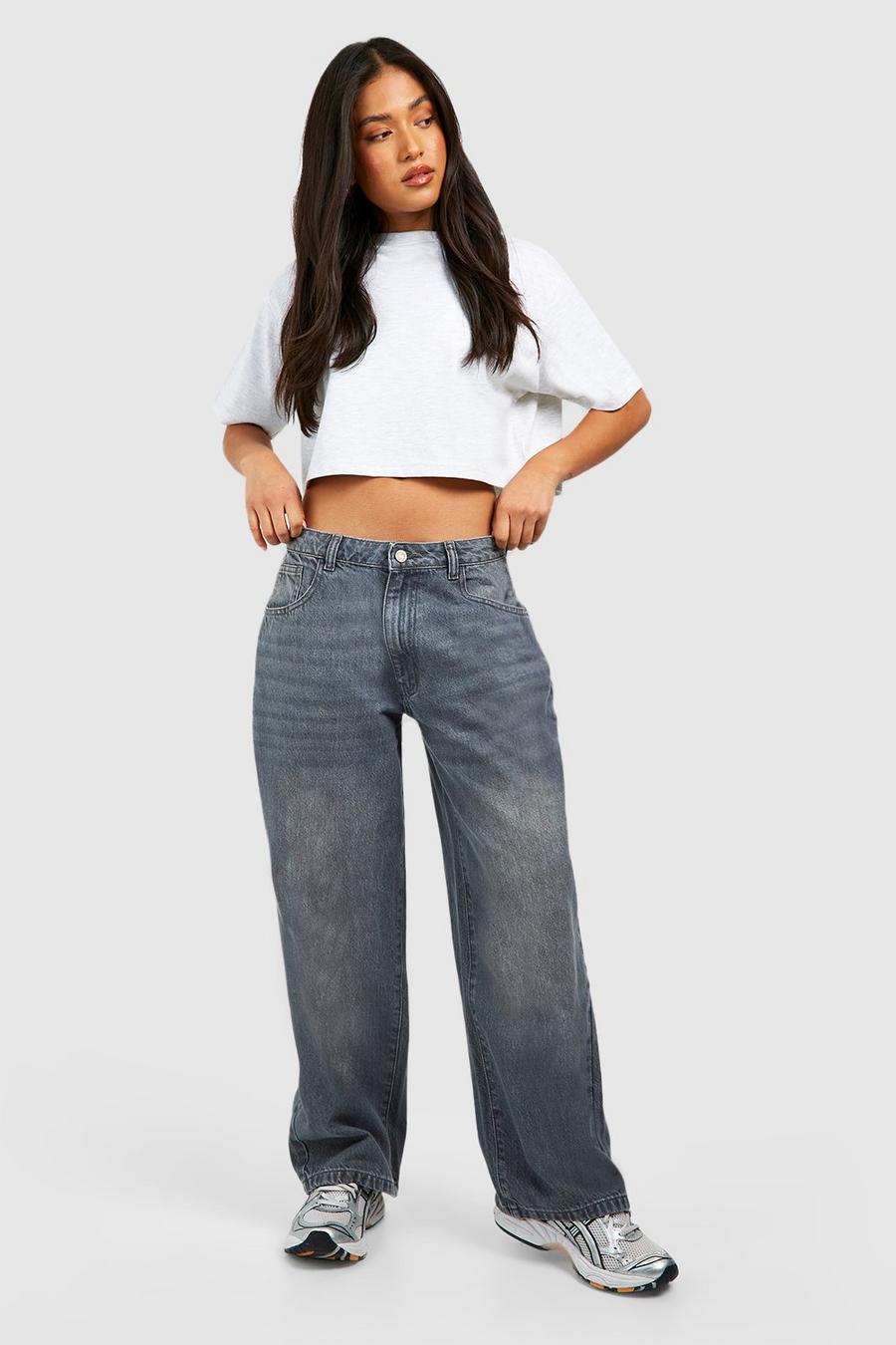 Mid grey The Petite Boyfriend Jeans image number 1