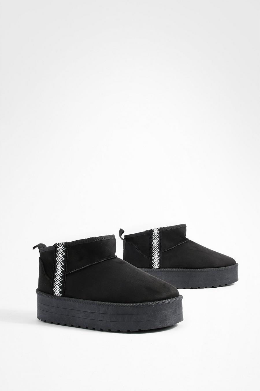 Black Embroidered Detail Cozy Platform Boots