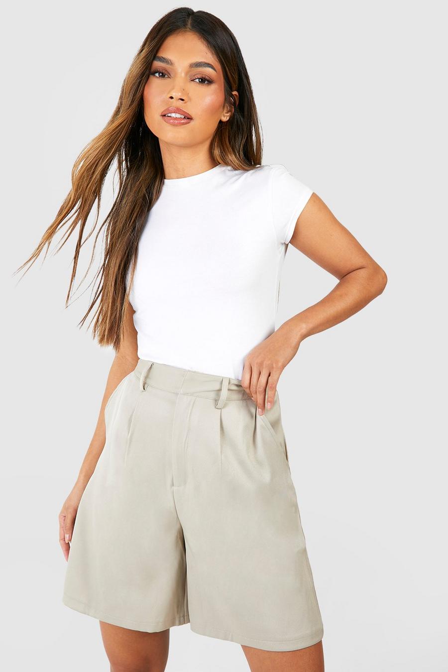 Taupe Getailleerde Long Line Dad Shorts