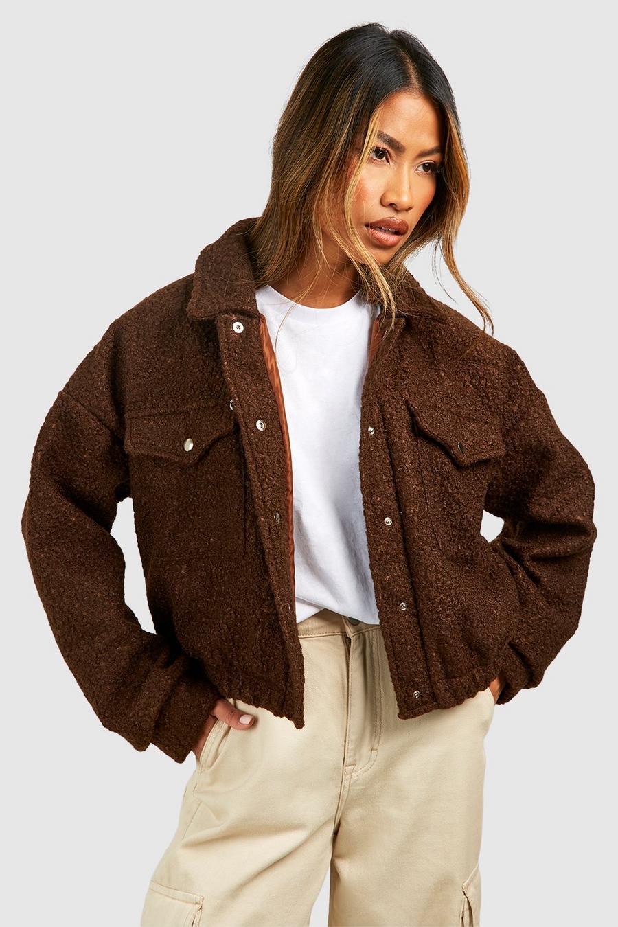 Camisa chaqueta crop efecto lana texturizada, Chocolate image number 1