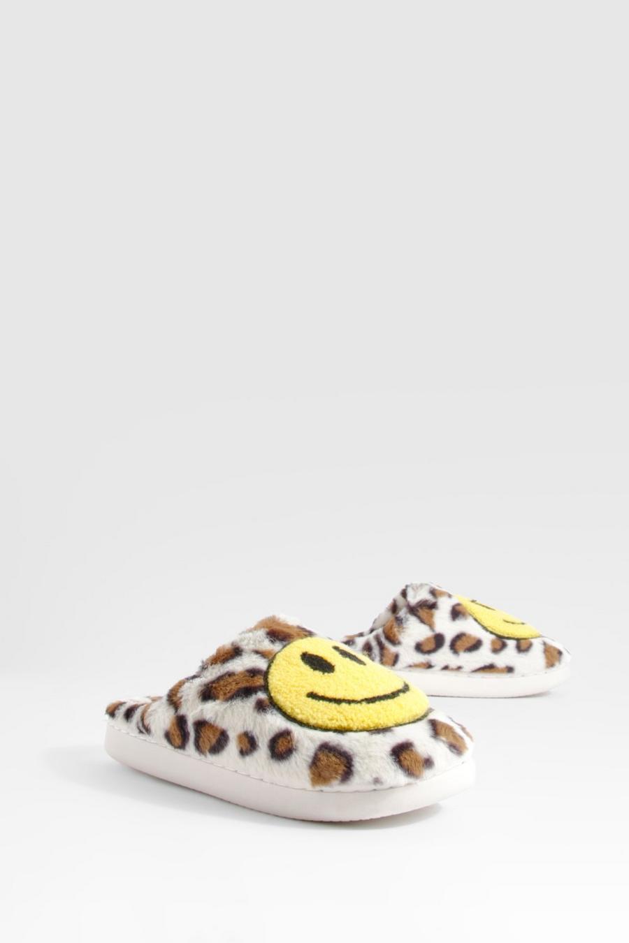 Brown Leopard Smiley Slipper 
