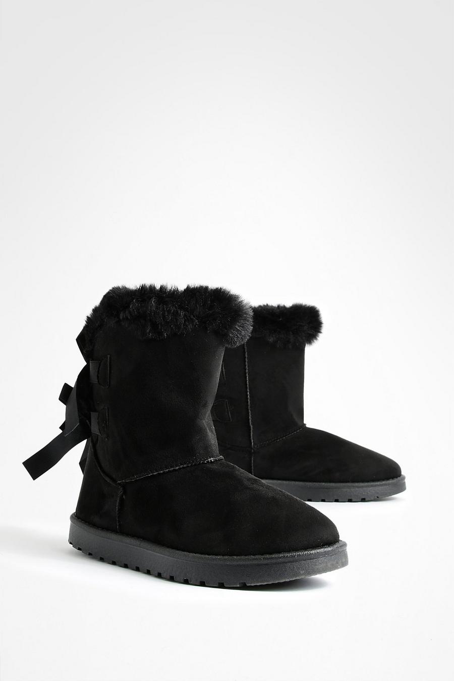 Black Bow Detail Cozy Boots image number 1