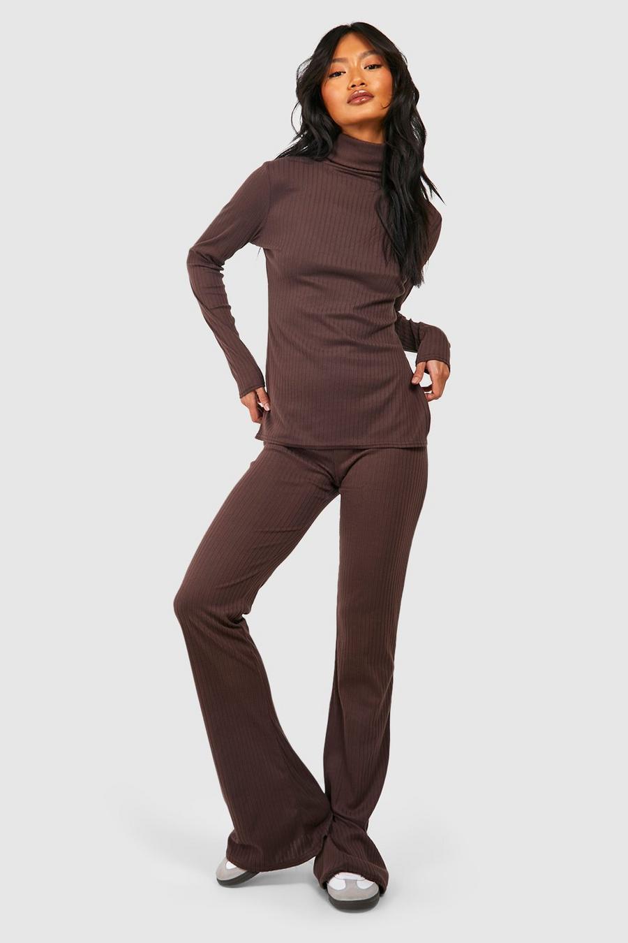 Top in maglia a coste con collo alto e spacco sul fondo & pantaloni coordinati, Chocolate image number 1