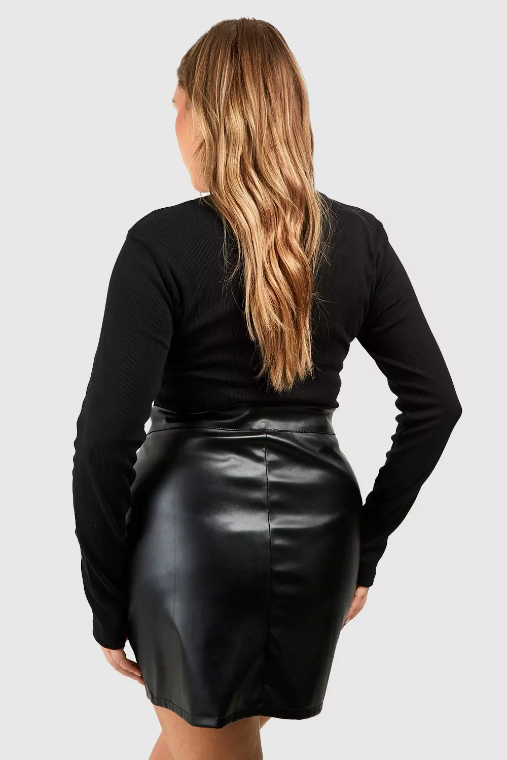 Black Plus Sweetheart Neck Long Sleeve Bodysuit  alternative image
