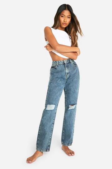 Boohoo Basics Ripped Knee Straight Leg Jeans vintage wash