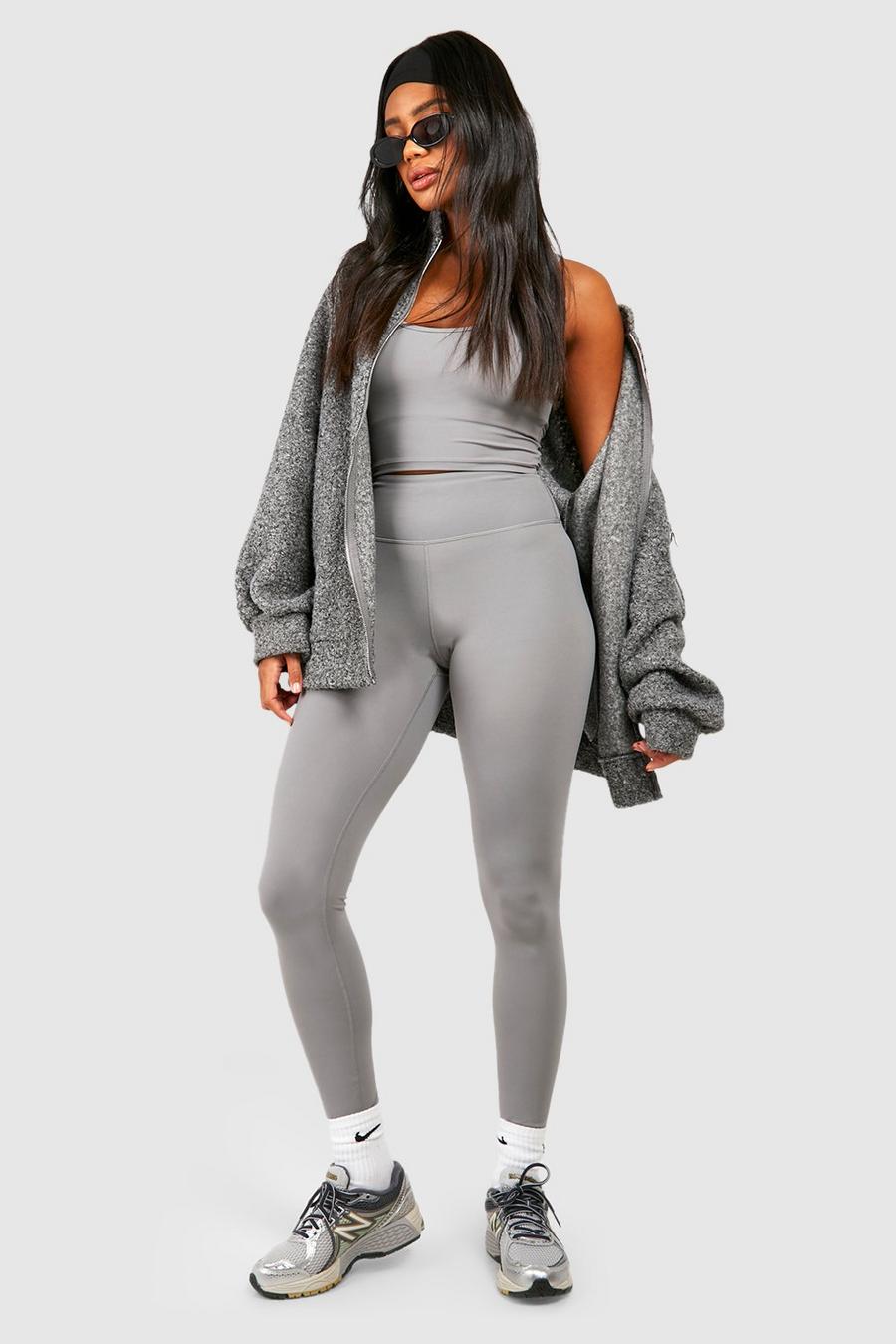Grey DSGN Studio Supermjuka leggings med hög midja image number 1