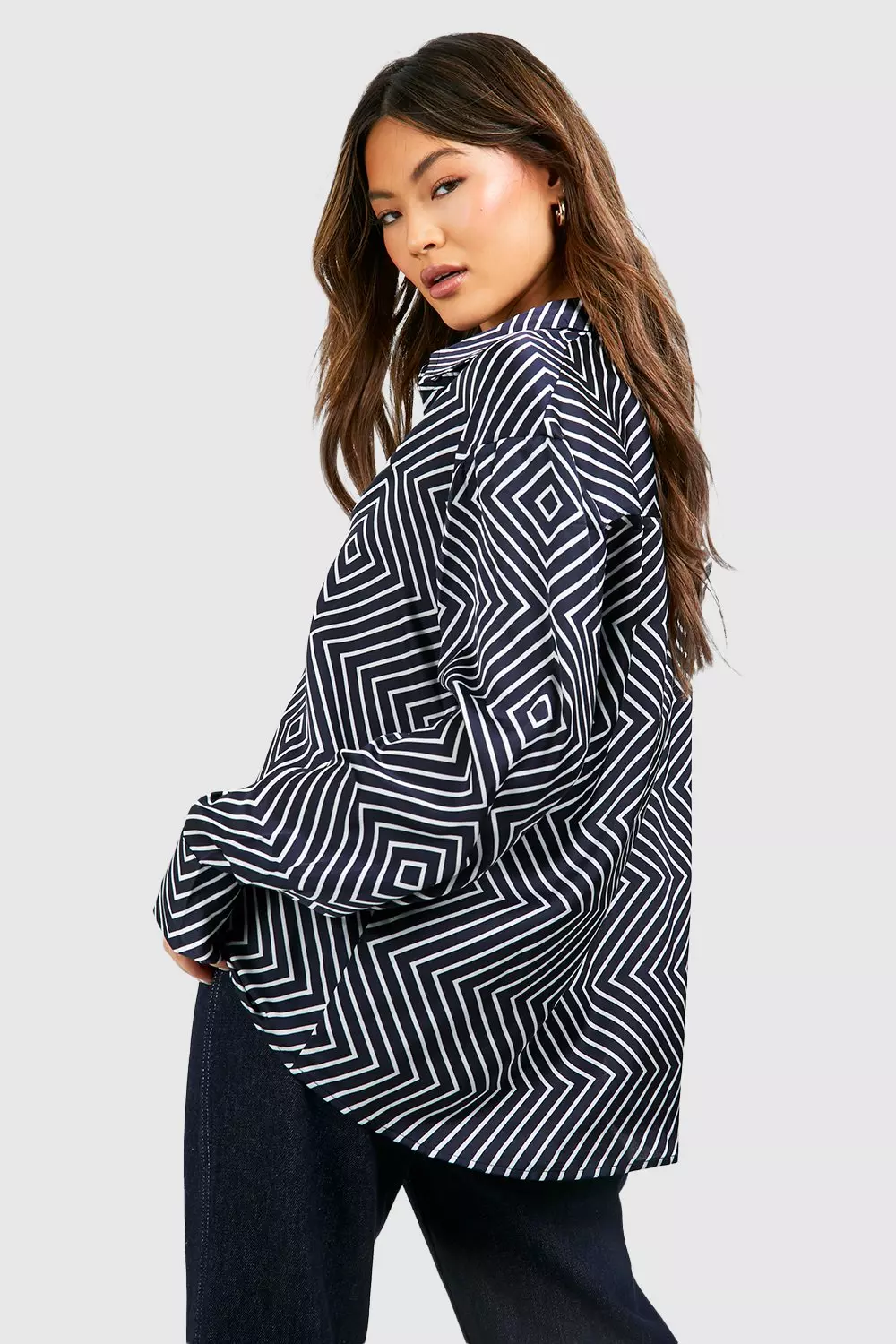 White Satin Thin Diagonal Stripe Shirt alternative image