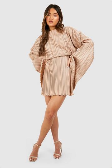 Wide Plisse High Neck Dress champagne