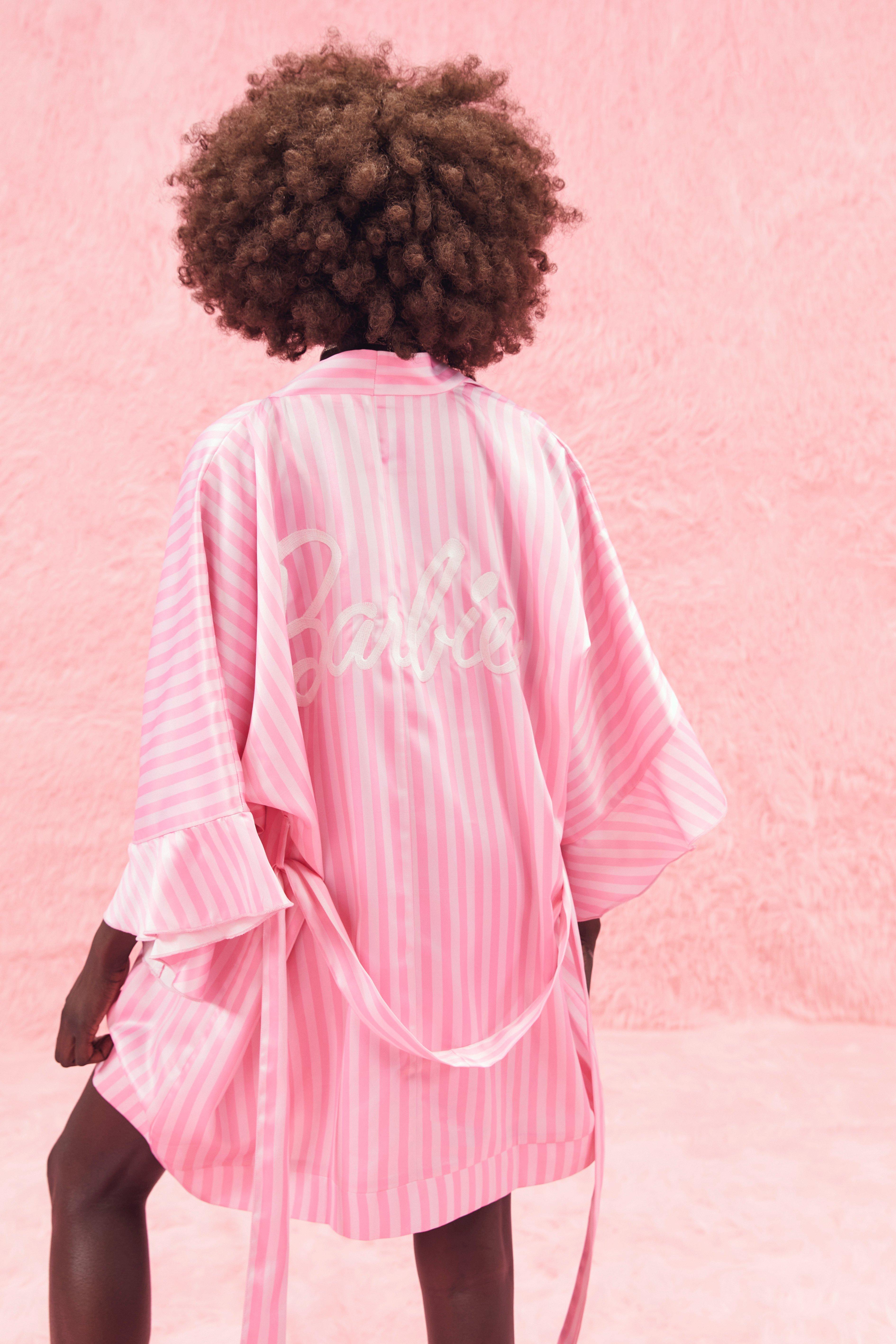 Boohoo discount pink robe