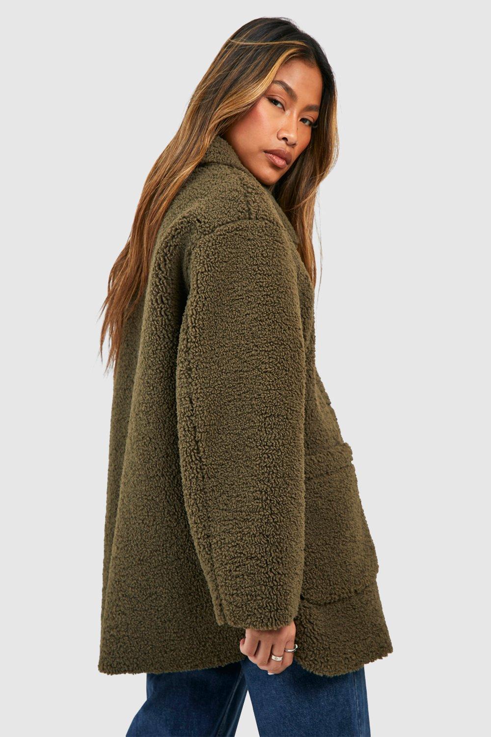 Teddy coat with outlet pockets