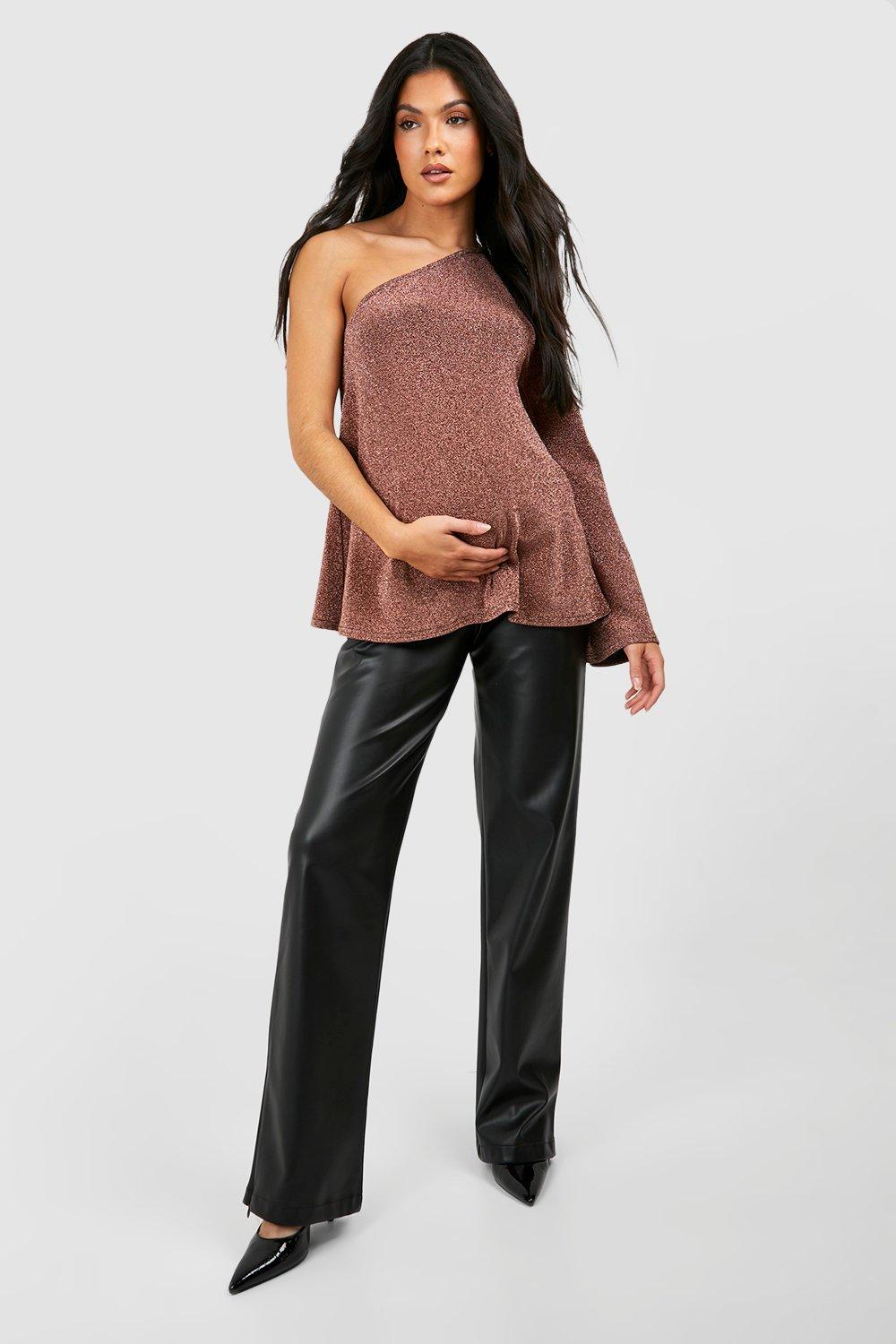 Flare sleeve best sale straight shoulder top