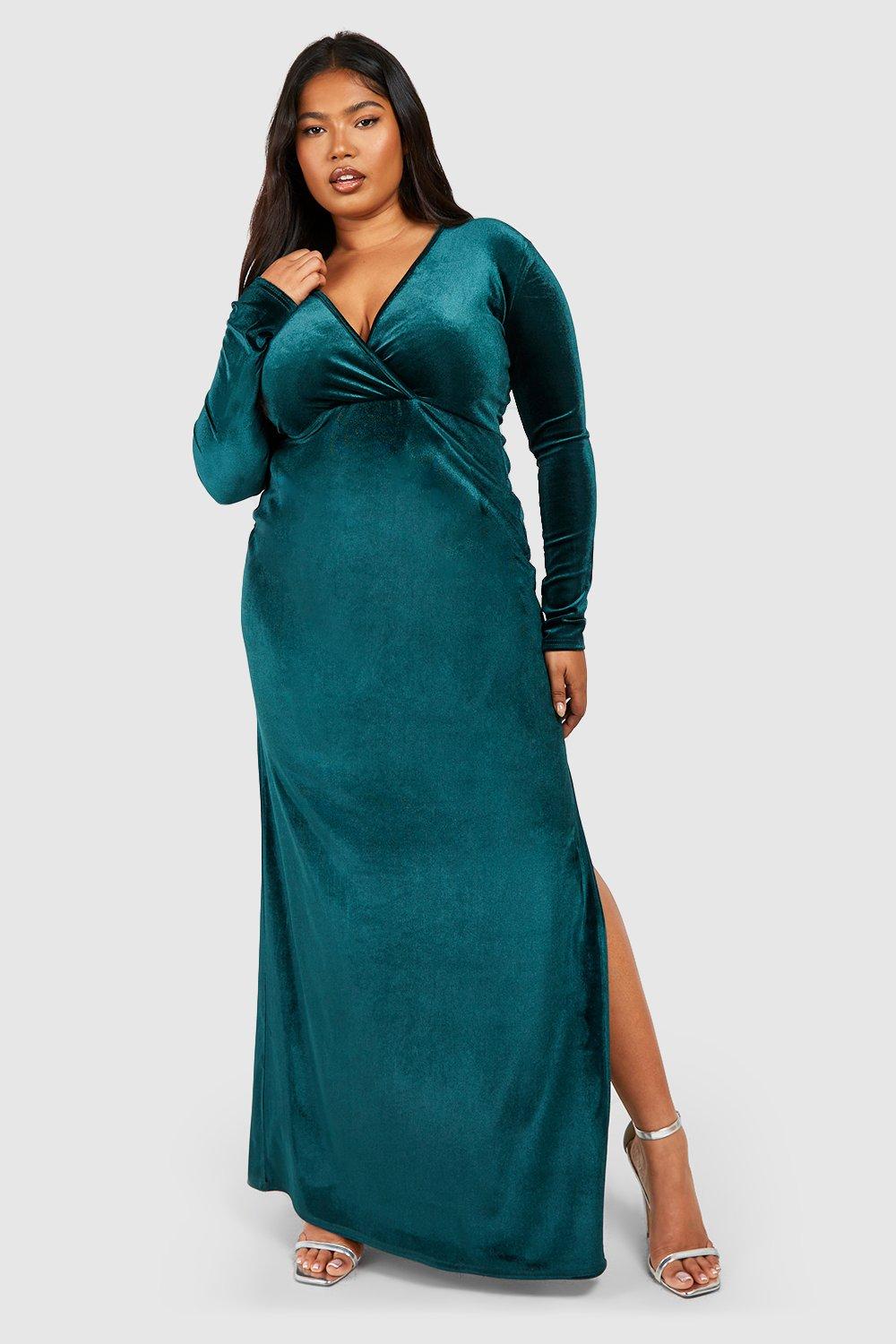 Women s Plus Velvet Plunge Split Maxi Dress Boohoo UK