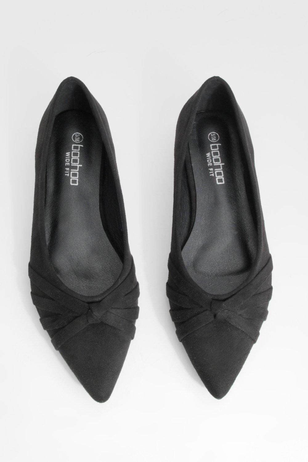 Gray hot sale pointed flats