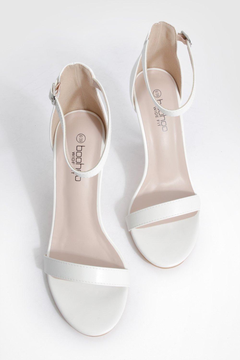 Boohoo hot sale white heels