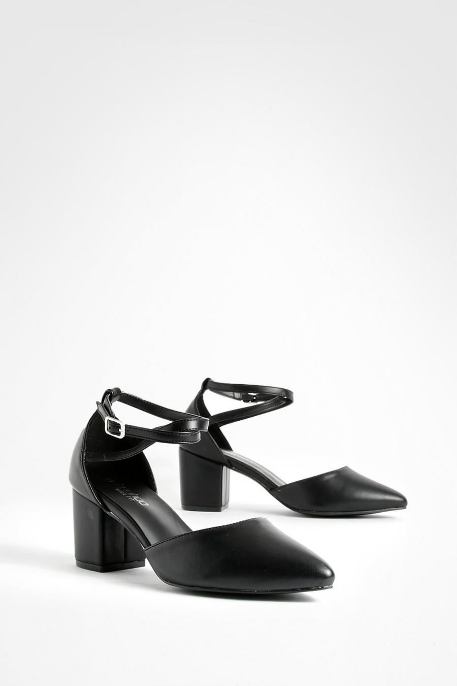 Zapatos de salón de holgura ancha con tacón grueso bajo y puntera de pico, Black image number 1