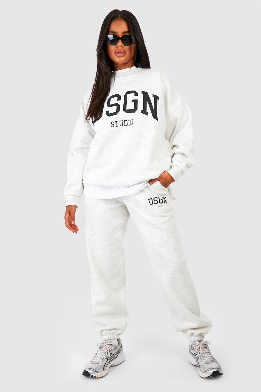 Pantaloni tuta oversize con stampa di slogan Dsgn Studio, Ash grey image number 1