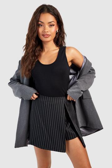 Pinstripe Woven Skort black