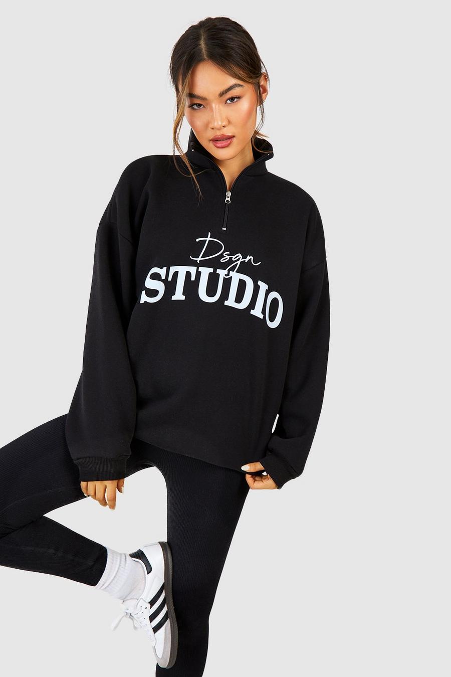 Oversize Sweatshirt mit Dsgn Studio Print und halbem Reißverschluss, Black
