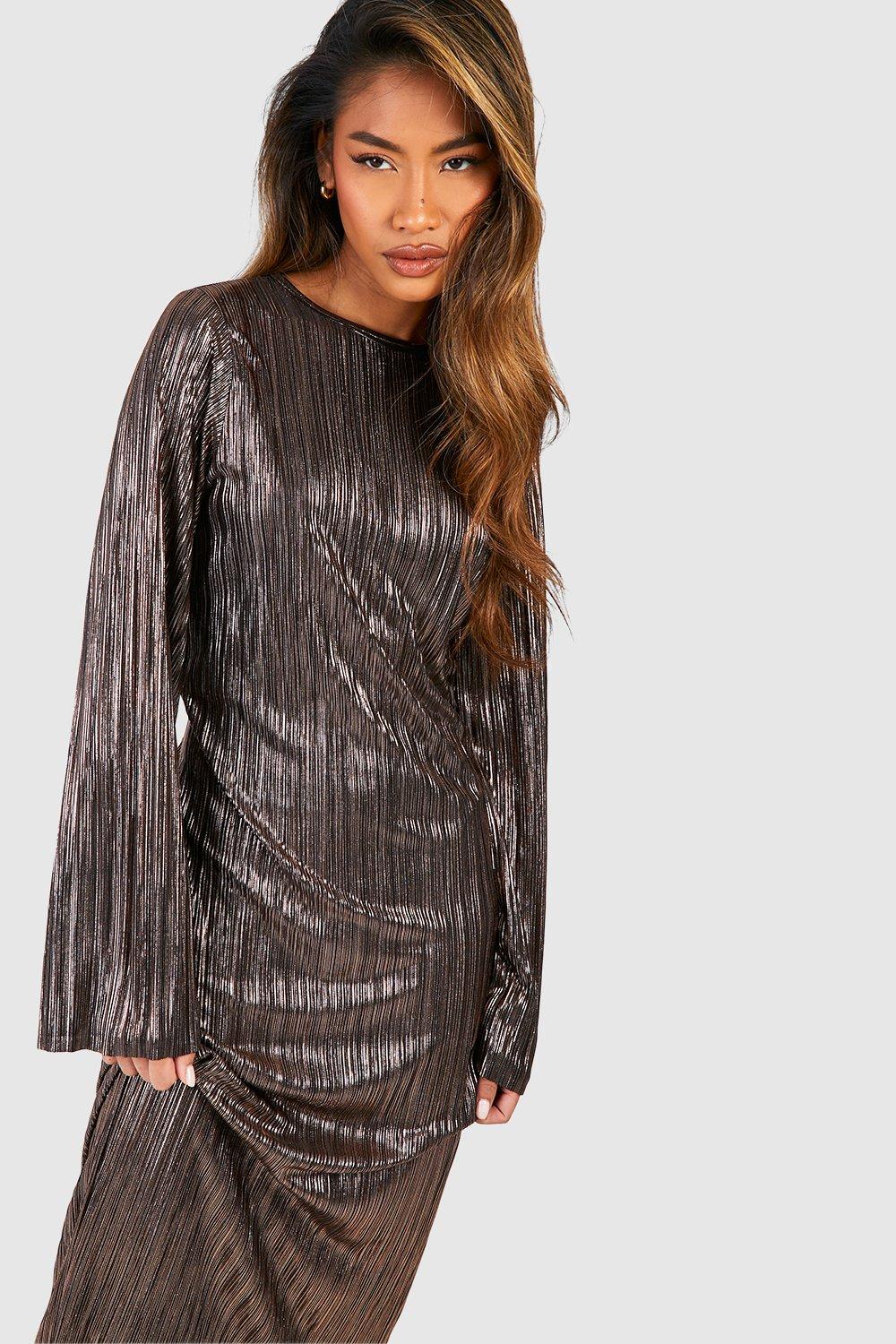 Metallic Plisse Flare Sleeve Maxi Dress