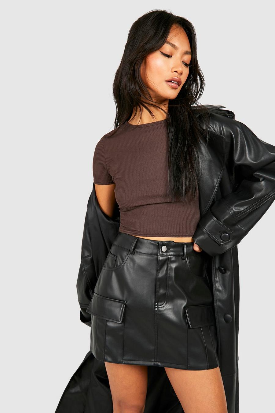Chocolate Short Sleeve Rib Knit Crop Top image number 1