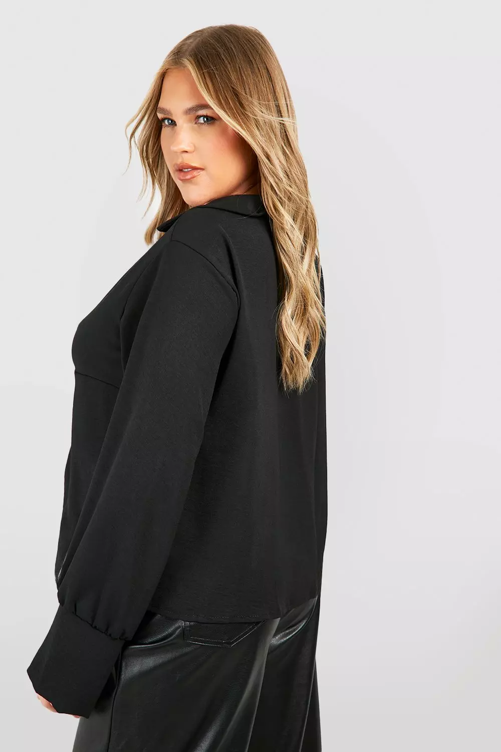 Black Plus Collared Twist Front Blouse alternative image
