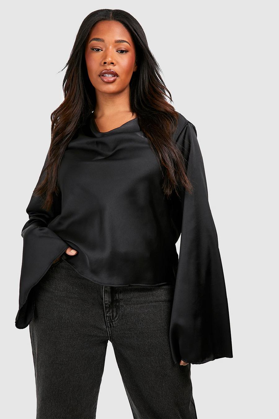 Blusa Plus Size in raso con scollo a cappuccio e maniche svasate, Black image number 1