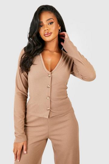 Ribbed Plunge Mockhorn Button Up Top taupe