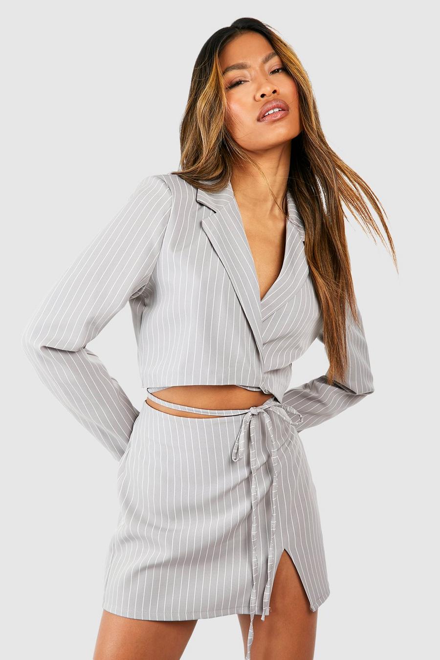 Mini-jupe à fente et rayures fines, Grey image number 1