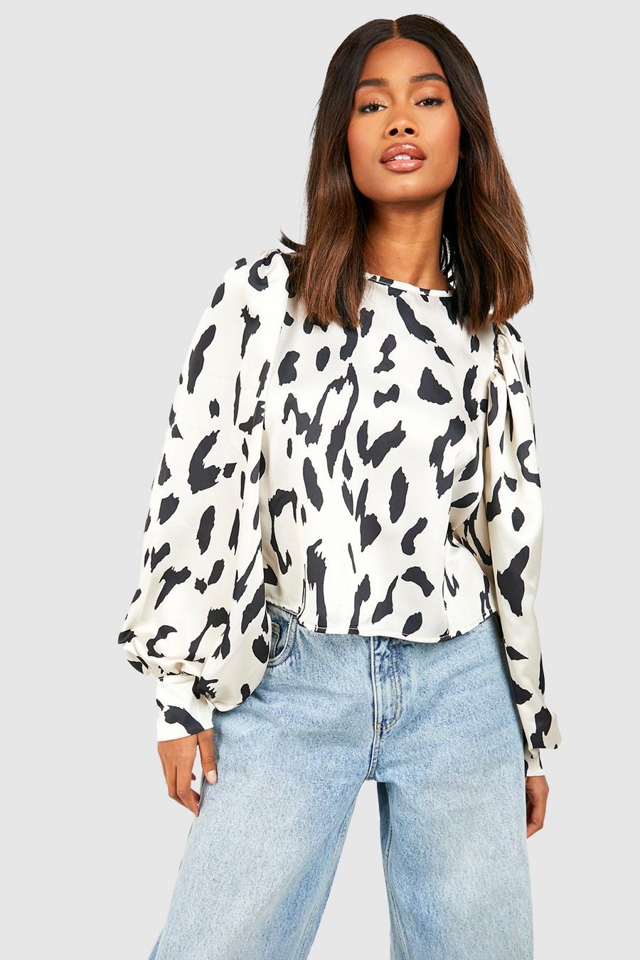 Ivory Leopard Print Puff Sleeve Blouse image number 1