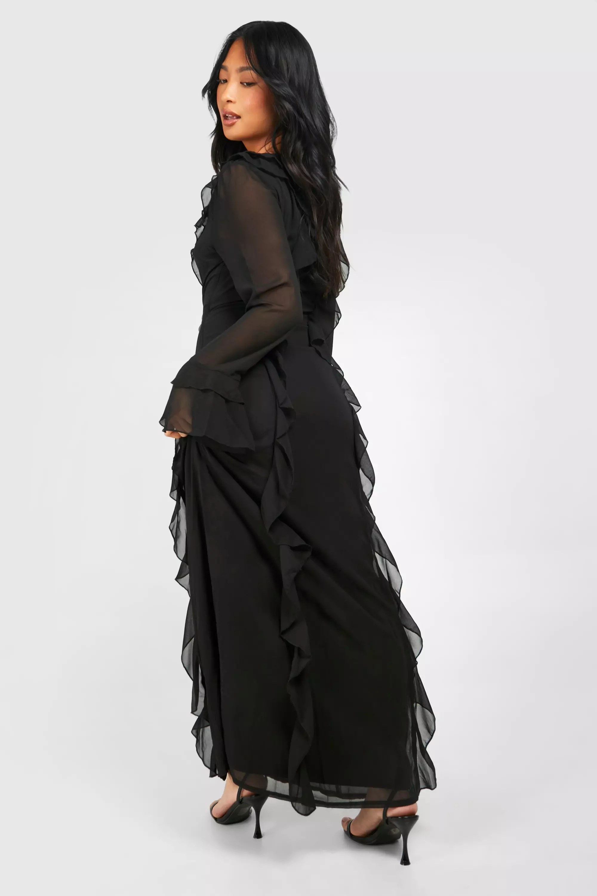 Petite Plunge Ruffle Flare Sleeve Woven Maxi Dress | boohoo