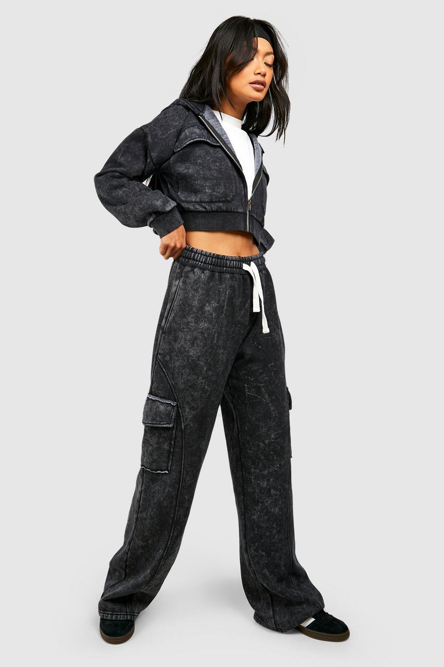 Pantalón deportivo de pernera recta con lavado a la piedra y bolsillos cargo, Charcoal image number 1