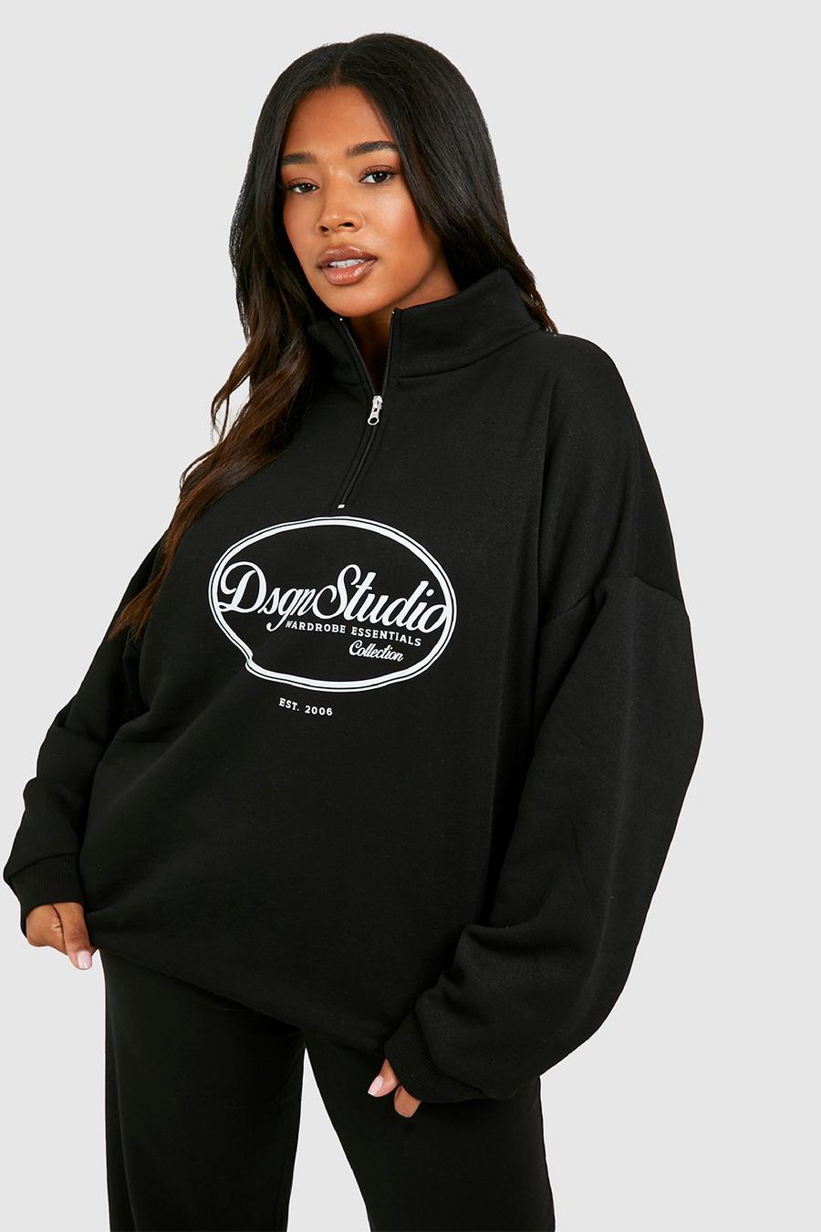 Black Plus Dsgn Studio Sweatshirt med kort dragkedja image number 1